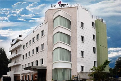 Lotus Park Hotel Bangalore Ngoại thất bức ảnh